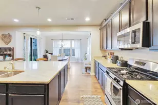 210 Fielding Street Ct E, Orting, WA 98360 - Photo 8