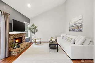 820 E Cady Rd, Everett, WA 98203 - Photo 2