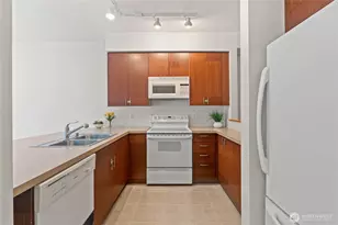 910 Gladstone St, Bellingham, WA 98229 - Photo 10