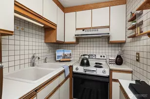 1600 43rd Ave E, Seattle, WA 98112 - Photo 20