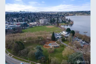 6058 6th Avenue NE, Seattle, WA 98115 - Photo 32