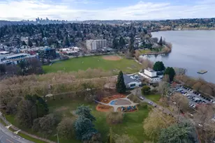 6058 6th Ave NE, Seattle, WA 98115 - Photo 32