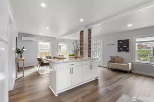 6058 6th Ave NE, Seattle, WA 98115 - Photo 12