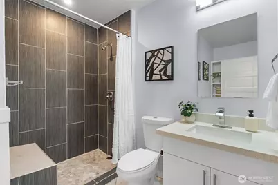 6058 6th Avenue NE, Seattle, WA 98115 - Photo 18