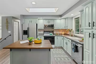 4633 Gunvor Court NE, Olympia, WA 98516 - Photo 8