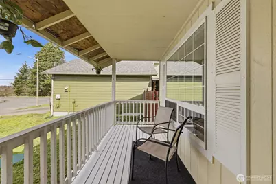 9807 Donovan Court SE, Yelm, WA 98597 - Photo 4