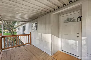 21 E North Lake Dr, Shelton, WA 98584 - Photo 2