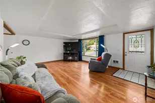 737 3rd Ave NE, Pacific, WA 98047 - Photo 6