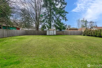 737 3rd Avenue NE, Pacific, WA 98047 - Photo 2