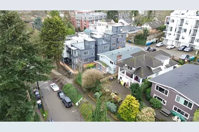 633 W Emerson Street, Seattle, WA 98119 - Photo 8