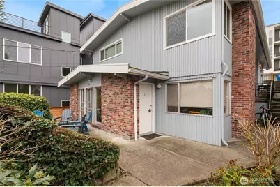 633 W Emerson Street, Seattle, WA 98119 - Photo 1