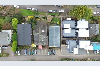 633 W Emerson Street, Seattle, WA 98119 - Photo 14