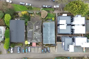 633 W Emerson St, Seattle, WA 98119 - Photo 14