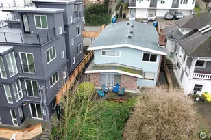 633 W Emerson St, Seattle, WA 98119 - Photo 6