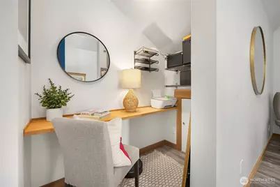 325 Winslow Way W #200, Bainbridge Island, WA 98110 - Photo 12