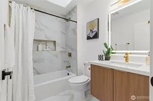 8828 NE 152nd St, Kenmore, WA 98028 - Photo 26