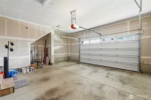 27107 235th Pl SE, Maple Valley, WA 98038 - Photo 36