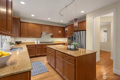 12612 Eagles Nest Drive, Mukilteo, WA 98275 - Photo 8