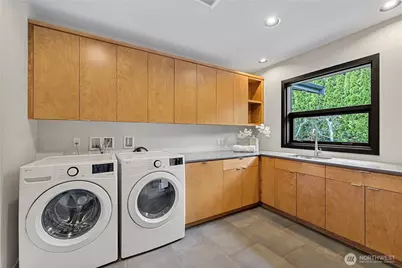 1014 Belfair Road, Bellevue, WA 98004 - Photo 34