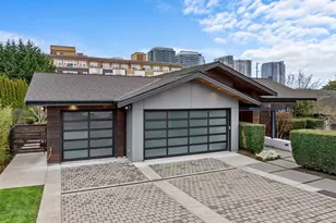 1014 Belfair Rd, Bellevue, WA 98004 - Photo 2