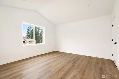 4817 Lawrence Avenue, Freeland, WA 98249 - Photo 26