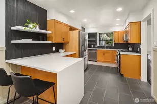 4711 Castle Ln, Everett, WA 98203 - Photo 14