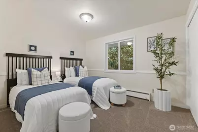 221 8th Avenue W, Kirkland, WA 98033 - Photo 10