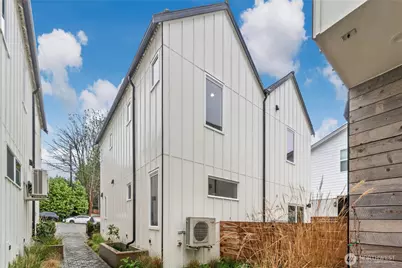 10354 Wallingford Avenue N #B, Seattle, WA 98133 - Photo 20
