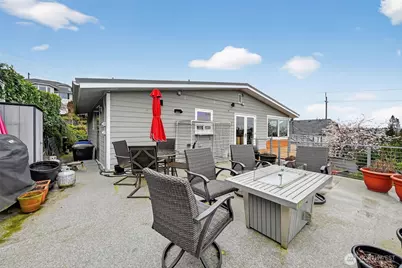 1111 E 8th Street, Port Angeles, WA 98362 - Photo 24