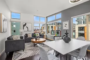 425 23rd Ave S, Seattle, WA 98144 - Photo 2