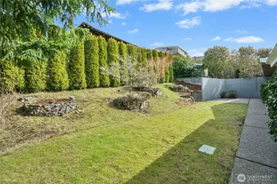 4440 137th Avenue SE, Bellevue, WA 98006 - Photo 32