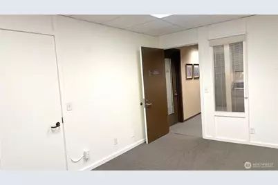 755 Winslow Way E #104, Bainbridge Island, WA 98110 - Photo 10