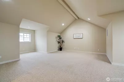 10705 176th Avenue E, Bonney Lake, WA 98391 - Photo 34