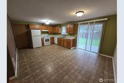 1106 S 11th Avenue, Kelso, WA 98626 - Photo 8