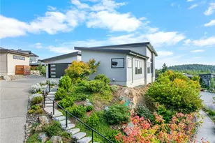 3939 Rock Ridge Pkwy, Anacortes, WA 98221 - Photo 4