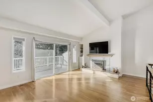 15000 Village Green Dr Dr, Mill Creek, WA 98012 - Photo 6