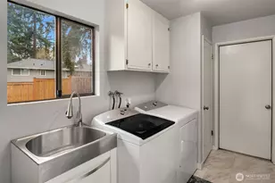 21819 82nd Ave W, Edmonds, WA 98026 - Photo 28