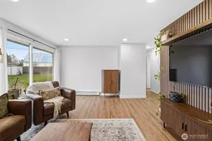 2707 W 6th Pl, Kennewick, WA 99336 - Photo 6