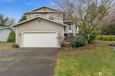 2401 185th Place SE, Bothell, WA 98012 - Photo 2
