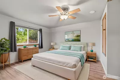 2401 185th Place SE, Bothell, WA 98012 - Photo 32