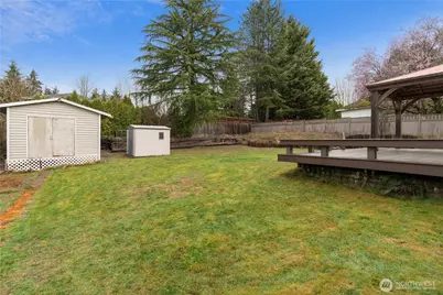 2401 185th Place SE, Bothell, WA 98012 - Photo 4