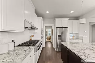 19420 109th Ct NE, Bothell, WA 98011 - Photo 8