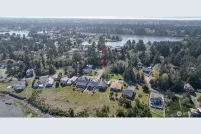 239 Mallus Court SE, Ocean Shores, WA 98569 - Photo 26