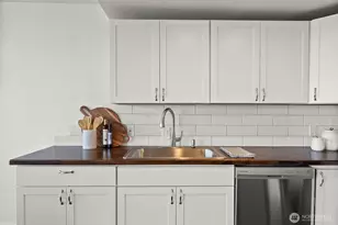 2002 N 30th St, Tacoma, WA 98403 - Photo 16