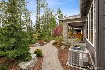 14820 179th Avenue E, Bonney Lake, WA 98391 - Photo 28