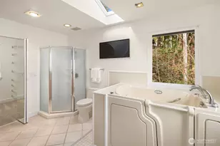 1458 West LK Sammamish Pkwy NE, Bellevue, WA 98008 - Photo 26