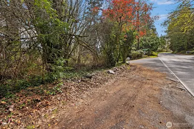 1458 W Lake Sammamish Parkway NE, Bellevue, WA 98008 - Photo 36