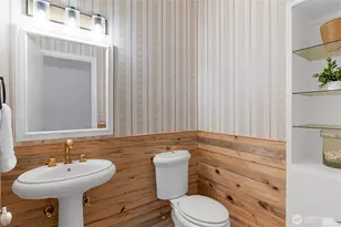 2411 SW Freund St, Oak Harbor, WA 98277 - Photo 34