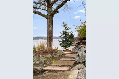 2411 SW Freund Street, Oak Harbor, WA 98277 - Photo 38