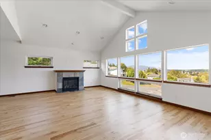 2119 20th St, Anacortes, WA 98221 - Photo 6